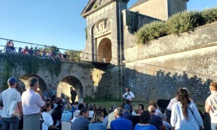 Descendre de Jeanne et Un pour tous, moi d’abord ! à l’île de Ré